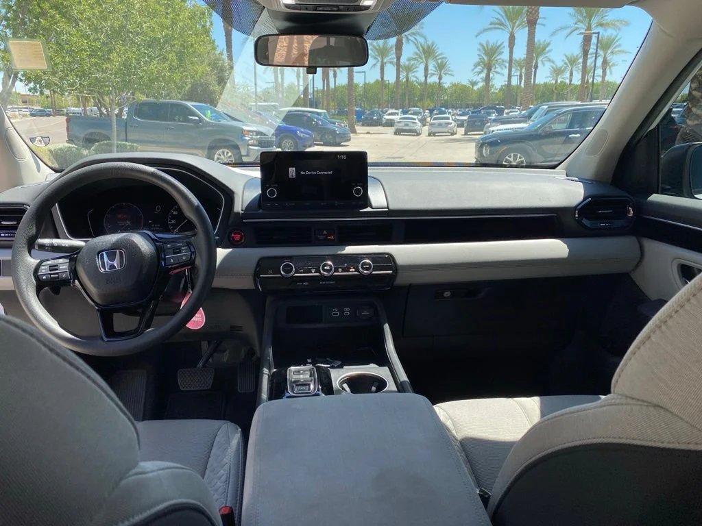 Certified Used 2024 White Honda LX image 10