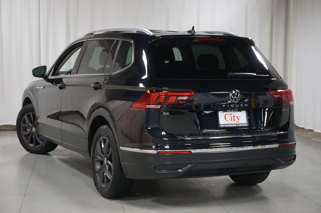Certified Used 2023 Deep Black Pearl Volkswagen 2.0T SE image 9
