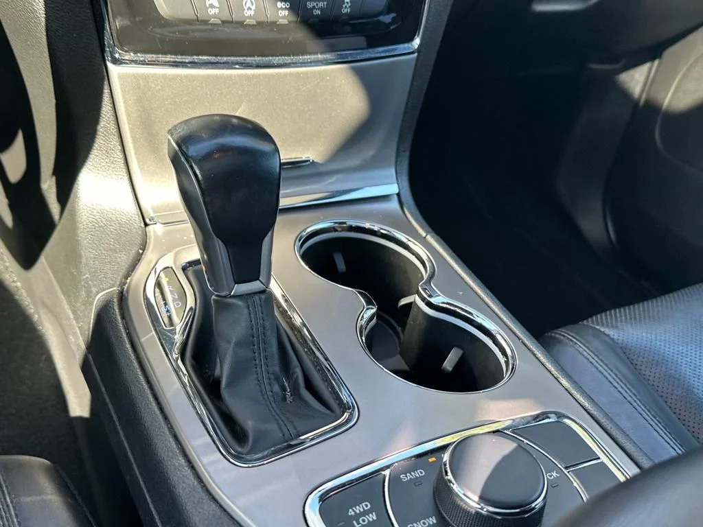 Used 2021 Black Jeep Limited image 18