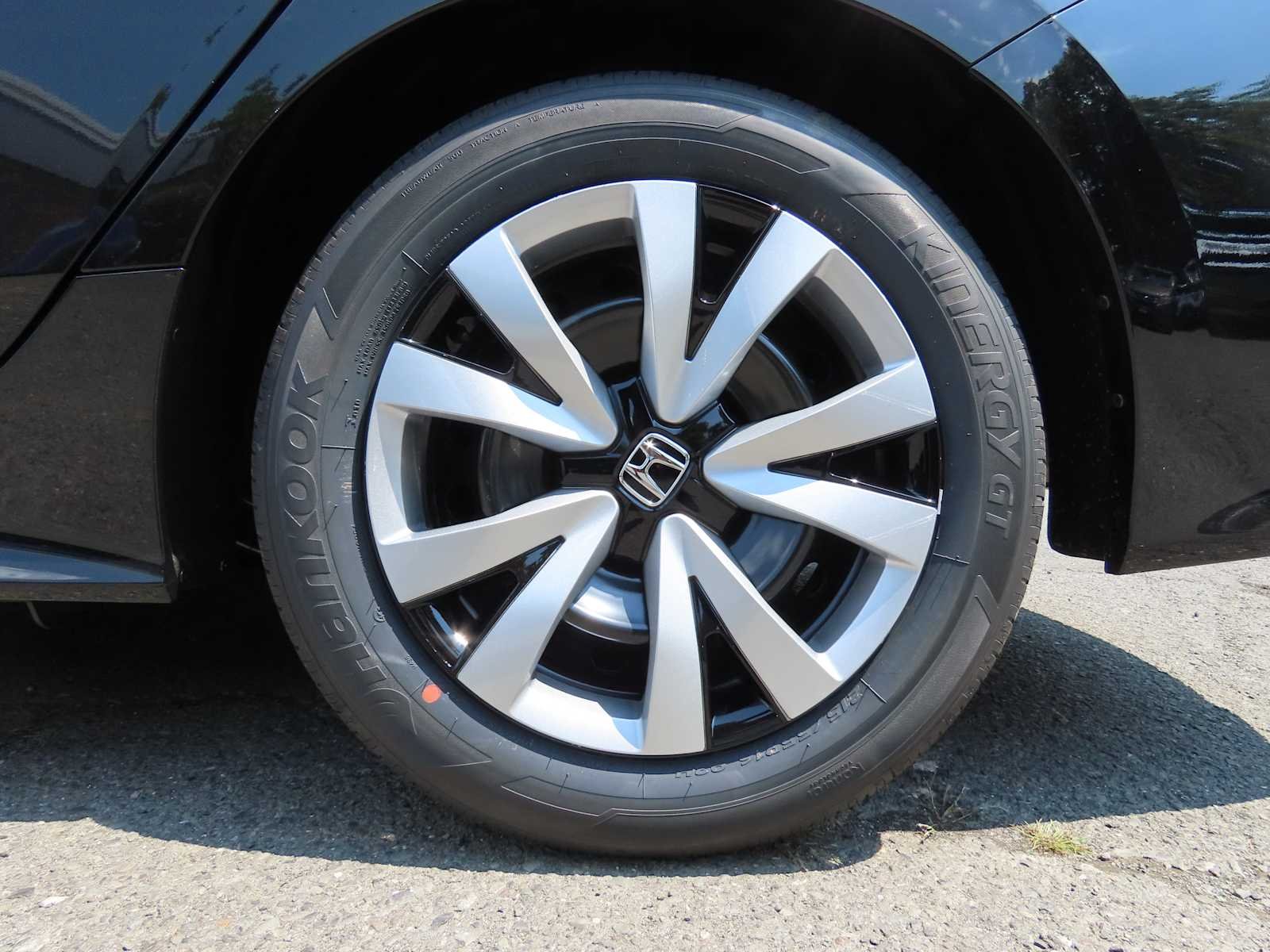 New 2026 Crystal Black Pearl Honda LX image 8