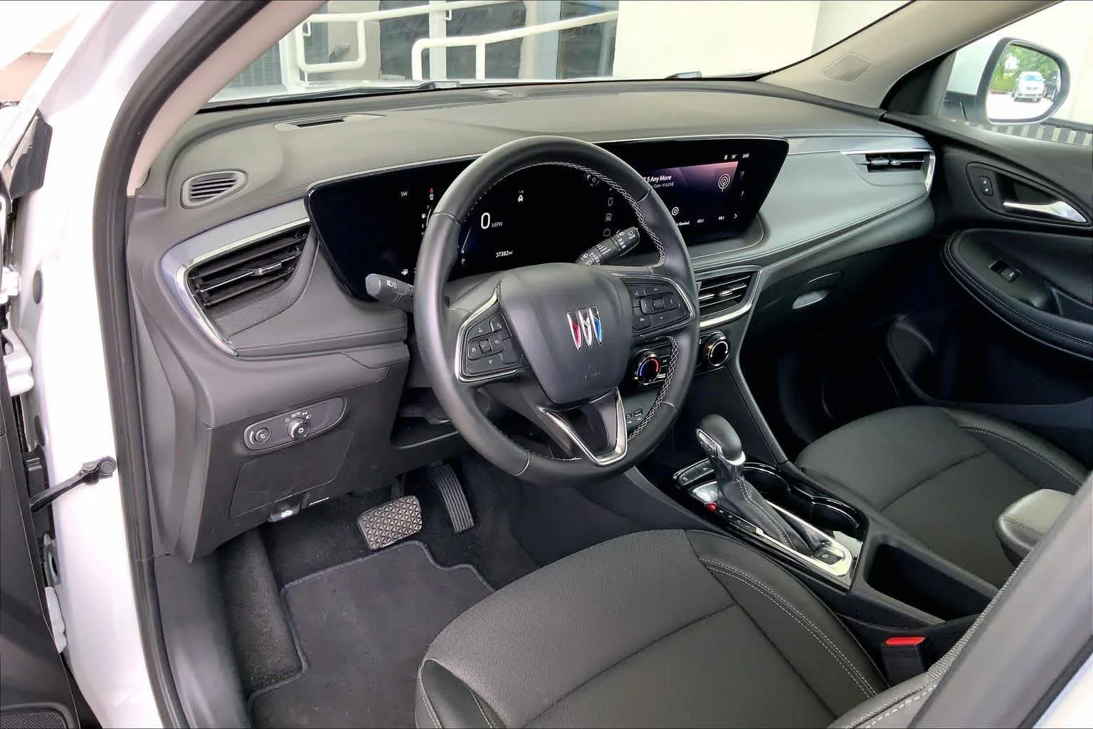 2025 Buick Encore GX Preferred - Photo 18