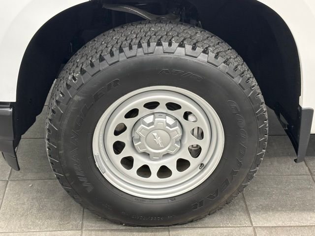Used 2020 White Chevrolet WT image 6