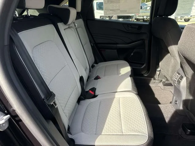 2026 Ford Escape Active - Photo 19