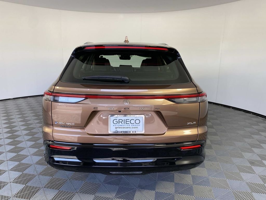 Used 2025 Brown Toyota XLE image 7