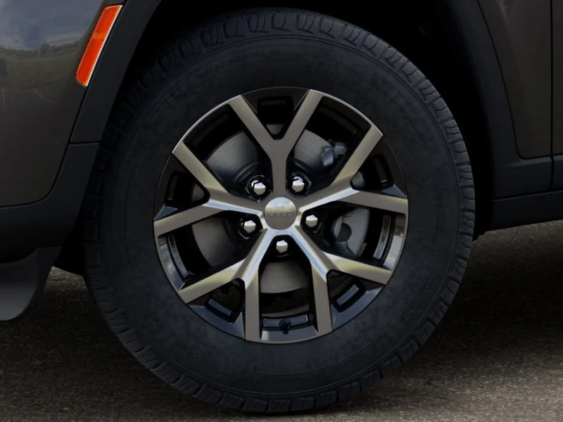 New 2026 Baltic Gray Metallic Clear-Coat Exterior Paint Jeep Limited image 34