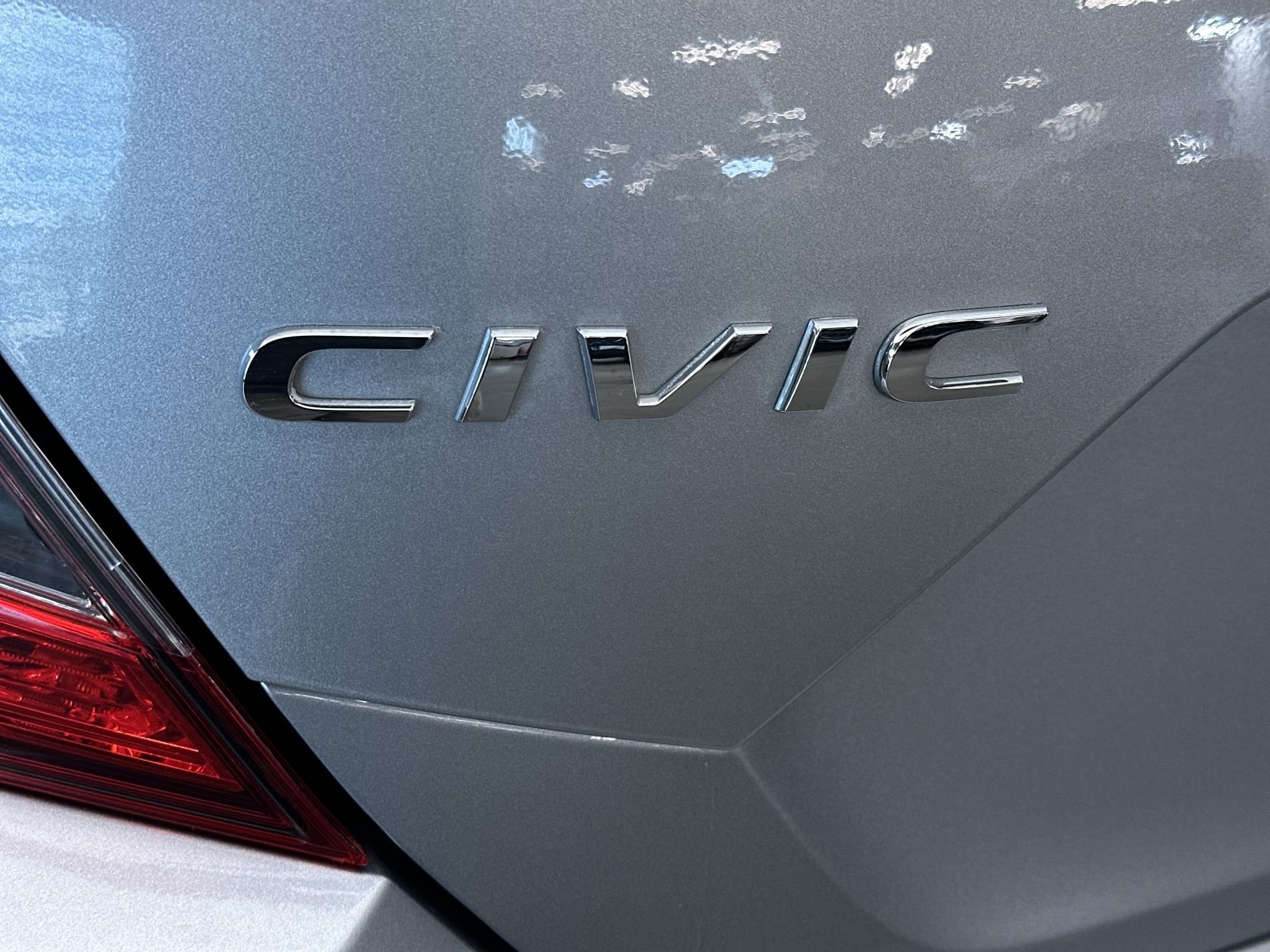 Used 2018 Lunar Silver Metallic Honda EX-T image 23