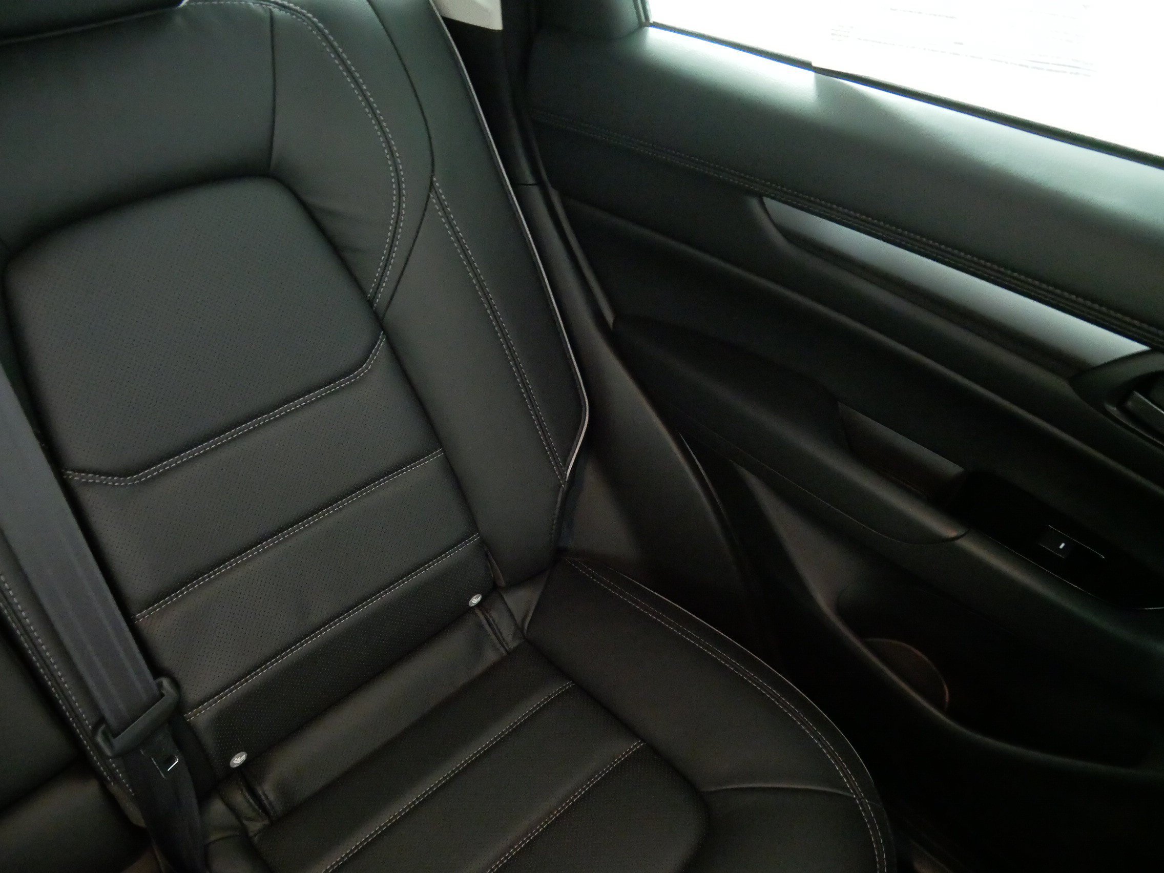 Certified Used 2024 Rhodium White Metallic Mazda 2.5 S Preferred Package image 14