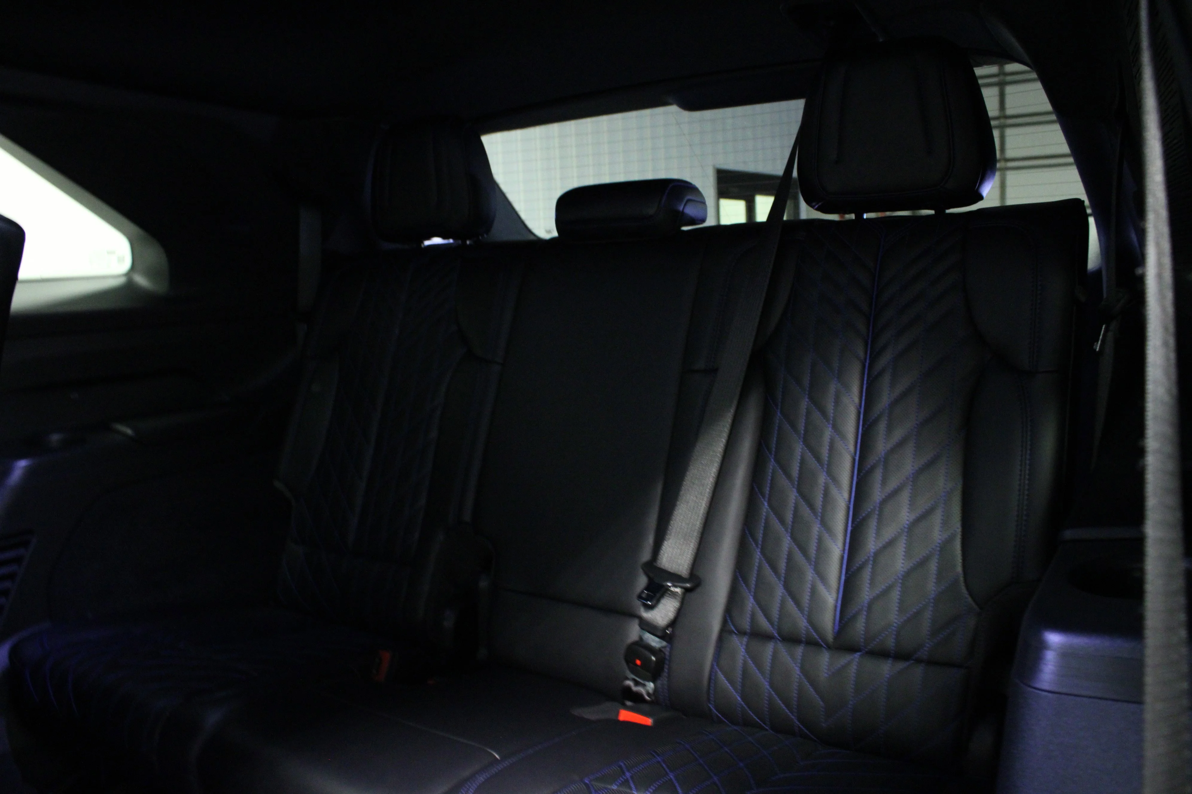 Used 2026 Luna Metallic Cadillac Sport image 14