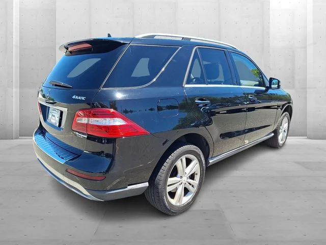 Used 2012 Black Mercedes-Benz ML 350 image 6