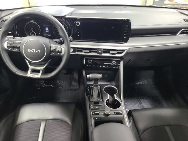 2024 Kia K5 GT-Line - Photo 23