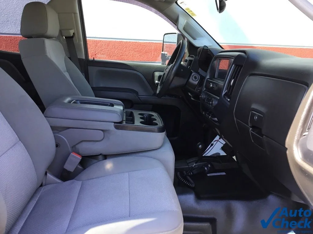 Used 2018 Black Chevrolet Work Truck image 40