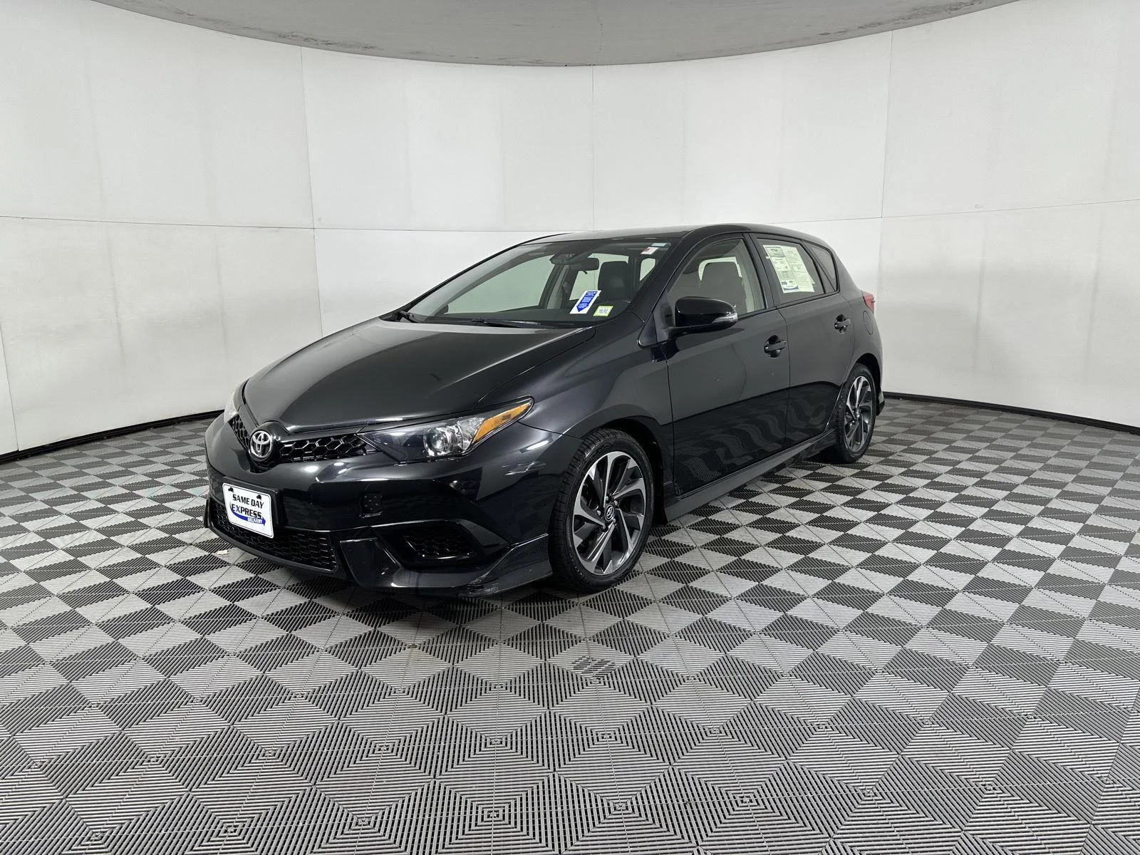 Used 2017 Black Sand Pearl Toyota  image 16