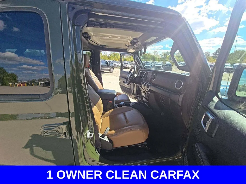 Used 2022 Green Jeep Unlimited Sahara image 10