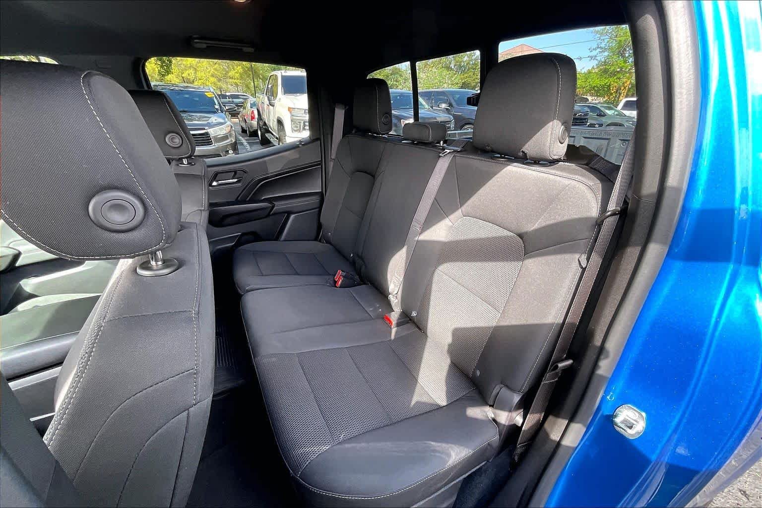 2023 Chevrolet Colorado LT - Photo 25