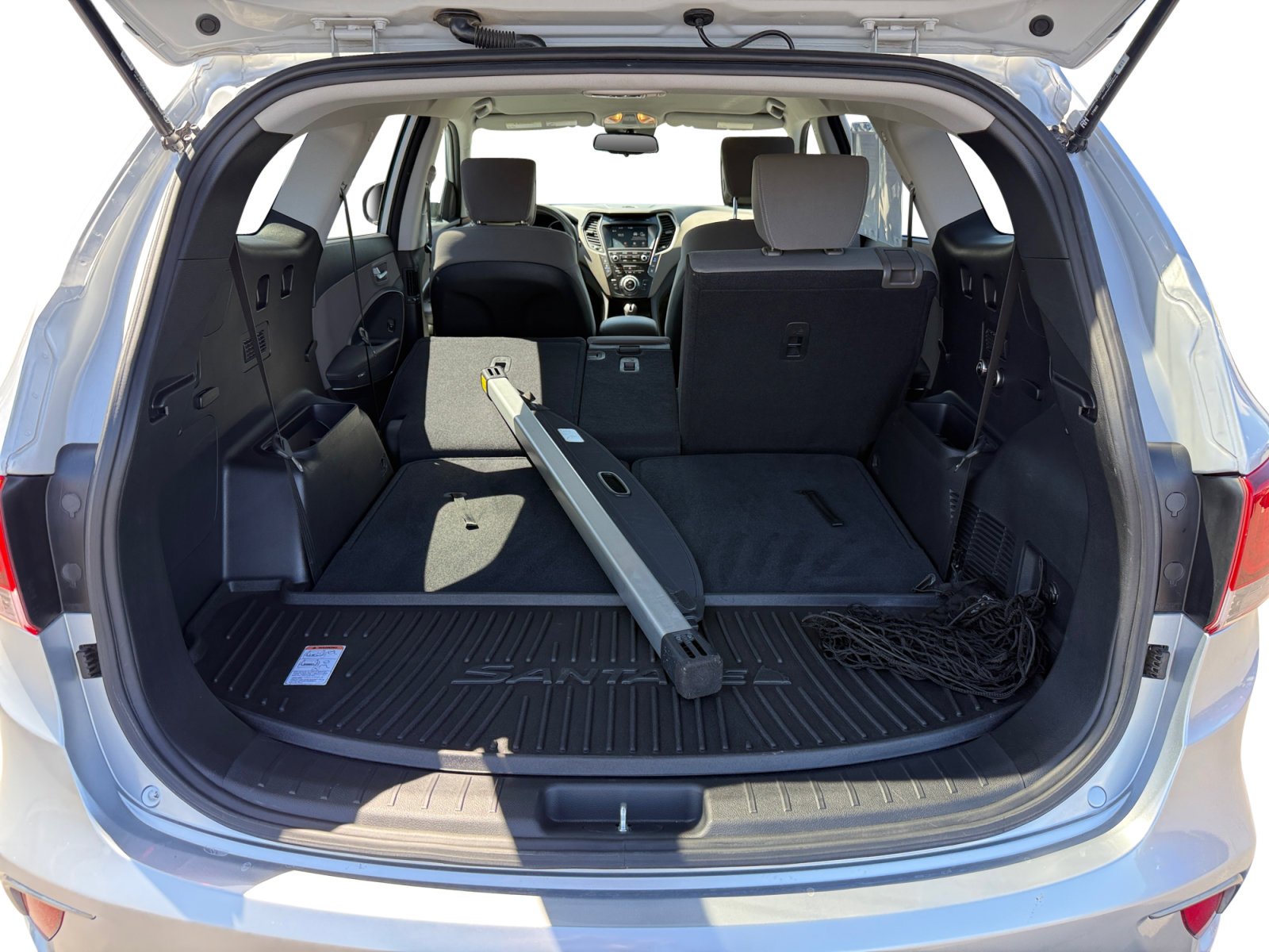 Used 2017 Circuit Silver Hyundai SE image 17