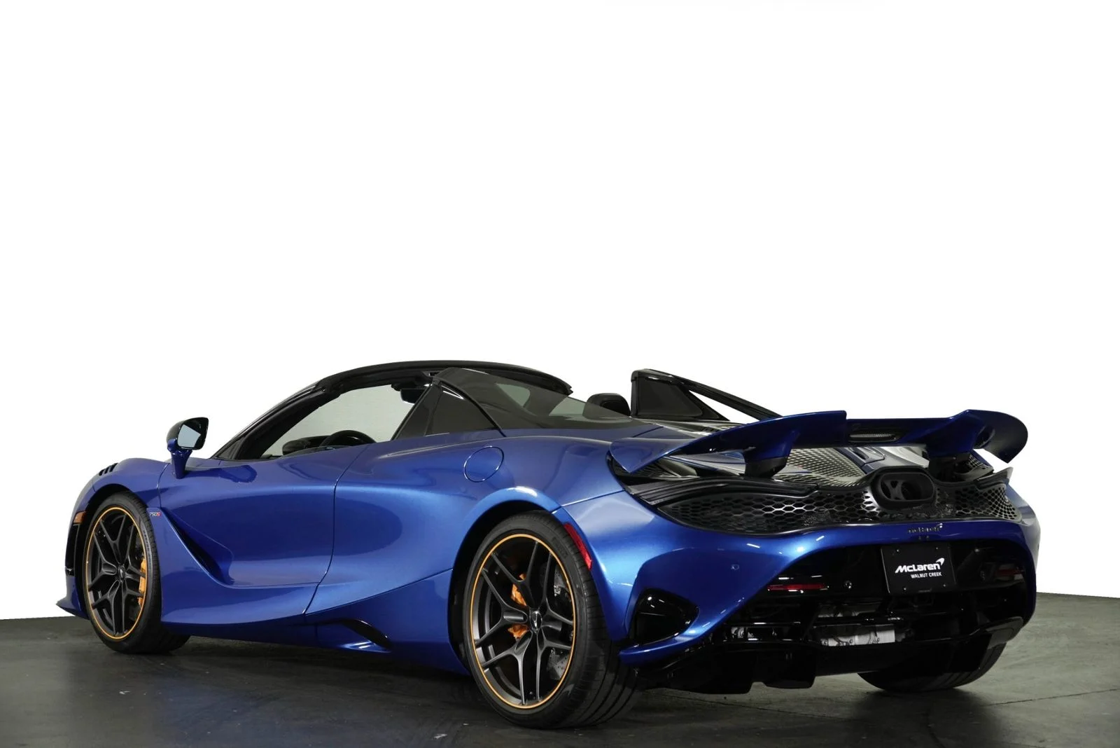 New 2026 Blue McLaren  image 28