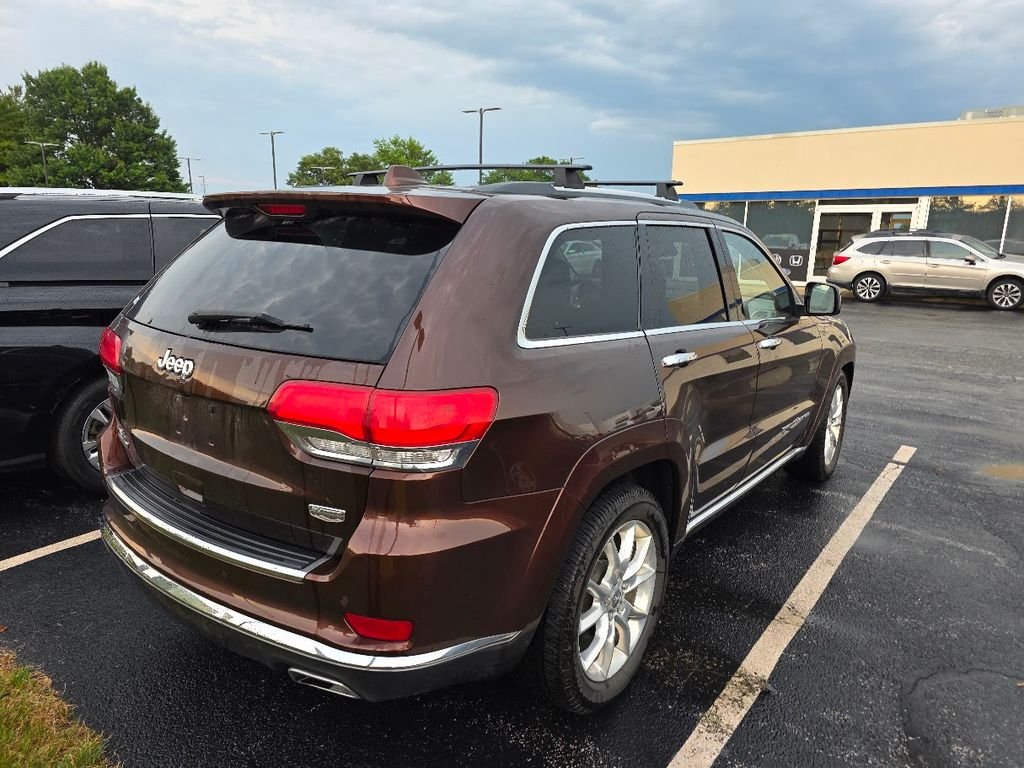 Used 2015 Deep Auburn Pearlcoat Jeep Summit image 4