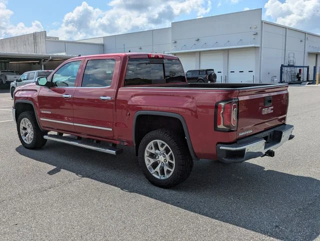 Used 2018 Quartz GMC SLT image 5
