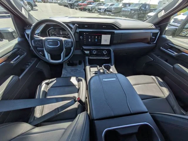 Used 2024 Onyx Black GMC Denali image 32