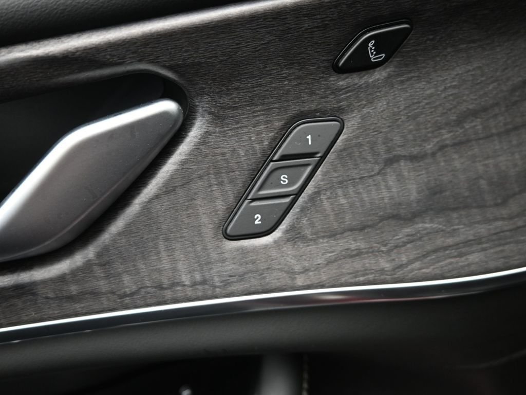 2023 Jeep Grand Cherokee Overland 4xe - Photo 19