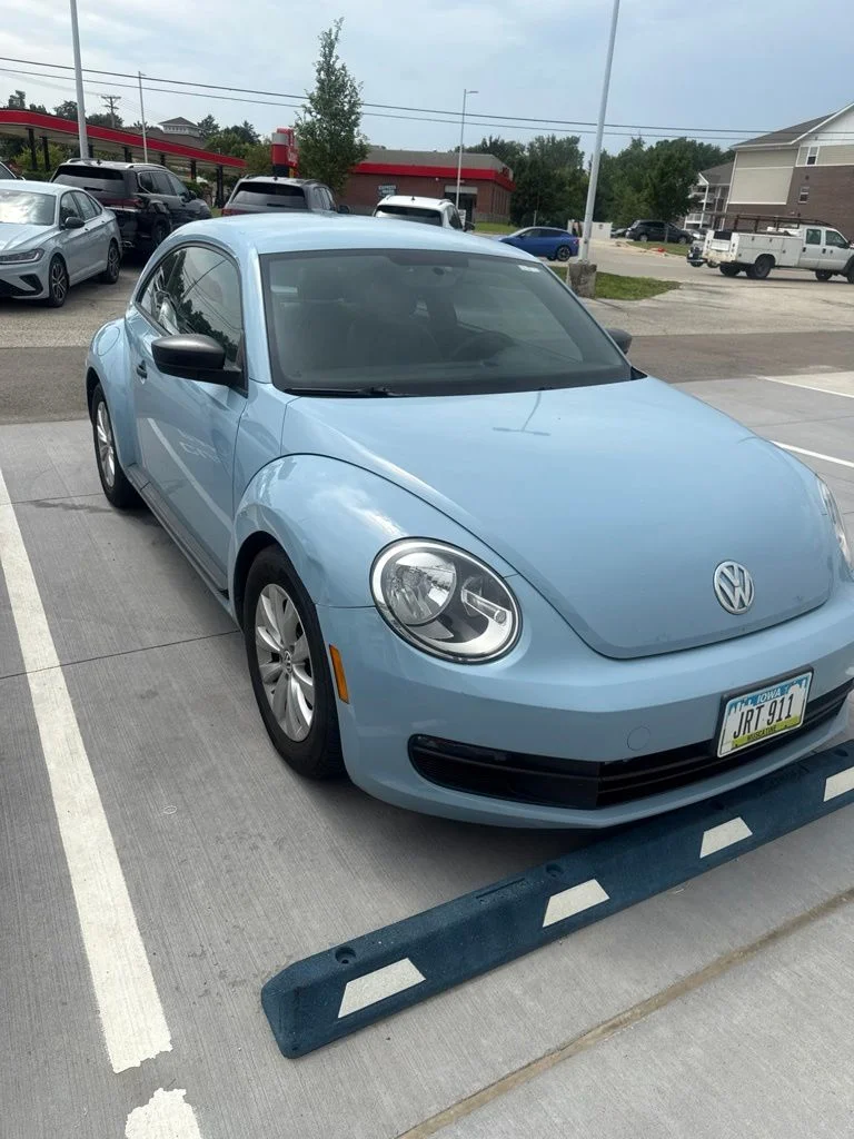 Used 2015  Volkswagen 1.8T image 7