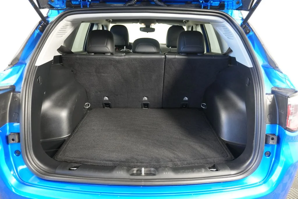 Used 2020 Blue Jeep Trailhawk image 24