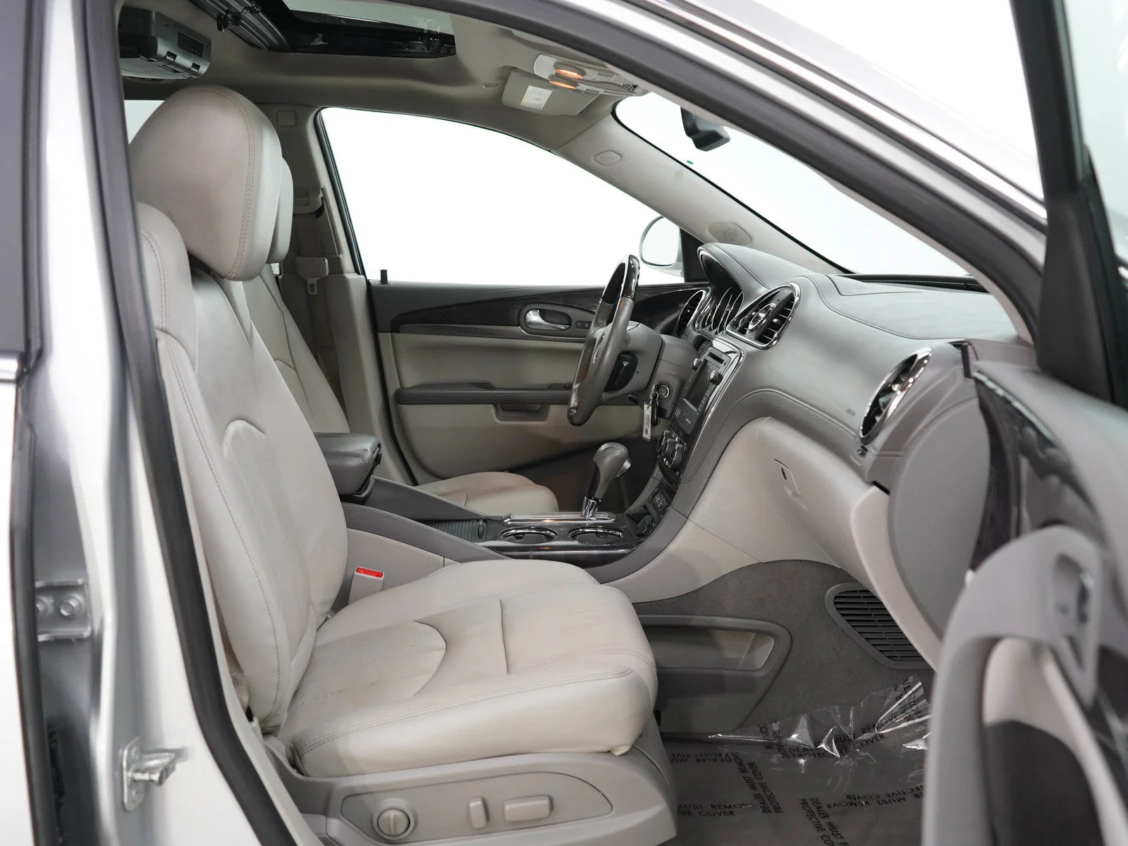 Used 2015 Quicksilver Metallic Buick Leather Group image 11