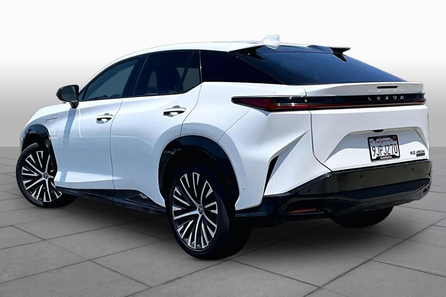Certified Used 2023 Eminent White Pearl Lexus Luxury image 12