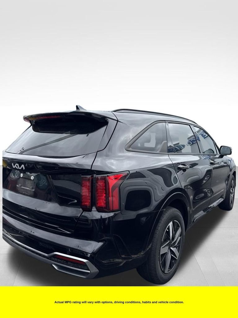 Used 2023 Black Kia S image 2