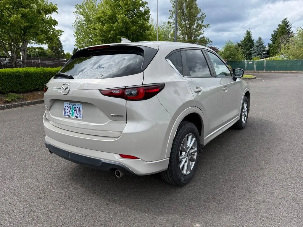 Used 2024 Platinum Quartz Metallic Mazda 2.5 S Preferred Package One-Owner image 7