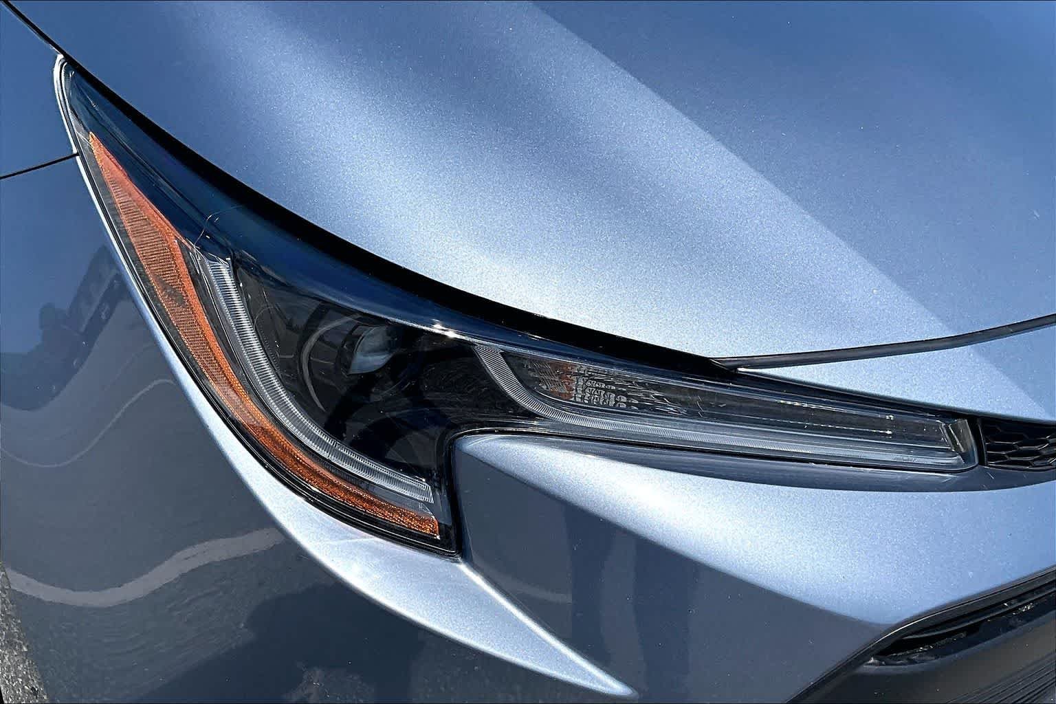 Used 2024 Celestite Toyota LE image 28
