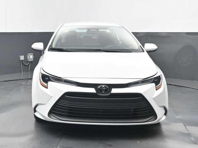 New 2026 Ice Cap Toyota LE image 18
