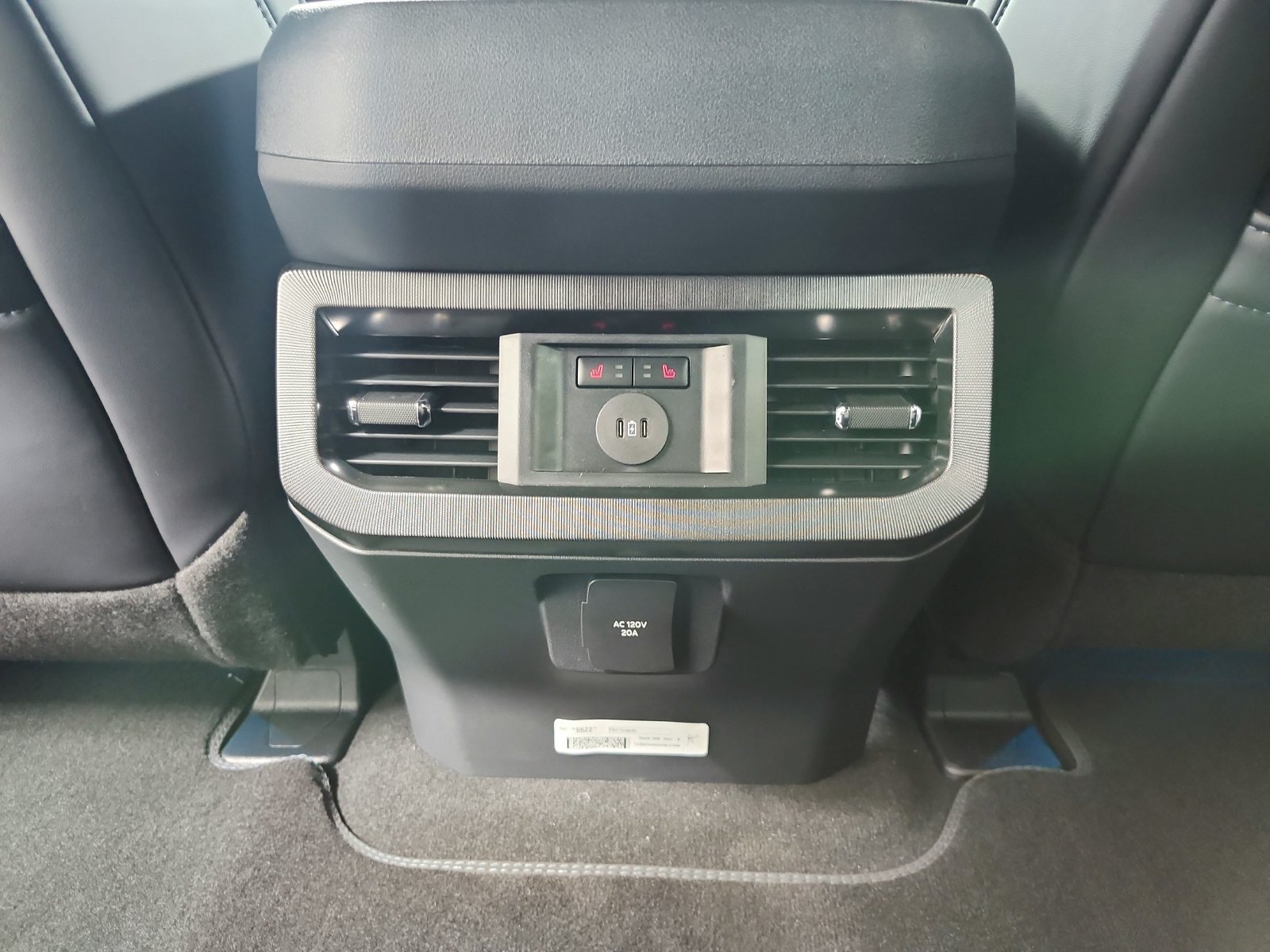 New 2027 Carbonized Gray Metallic Ford F-250® Platinum® image 39