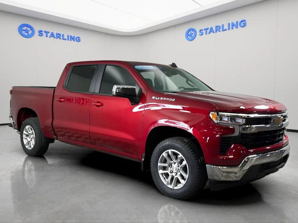 Used 2022 Cherry Red Tintcoat Chevrolet LT image 13