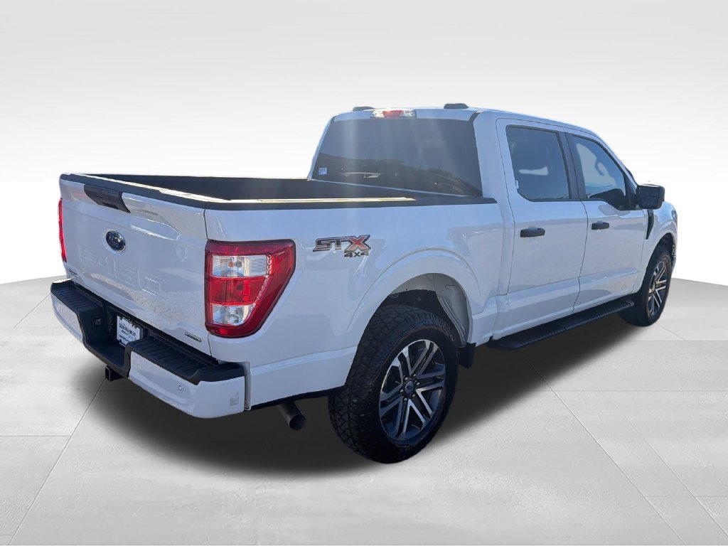 Used 2023 White Ford XL image 5