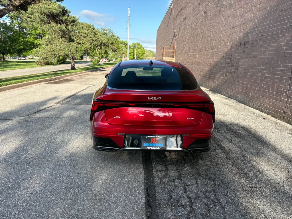 Used 2025 Runway Red Kia GT-Line image 4