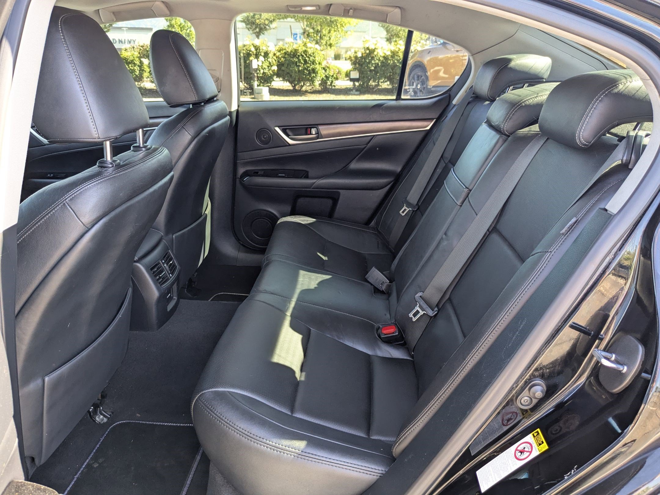 Used 2015 Obsidian Lexus 4dr Sdn RWD image 29