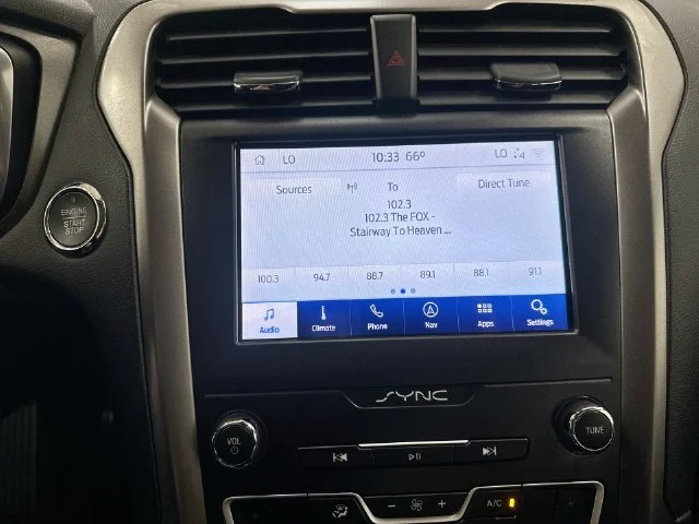 Used 2020 White Ford SE image 20