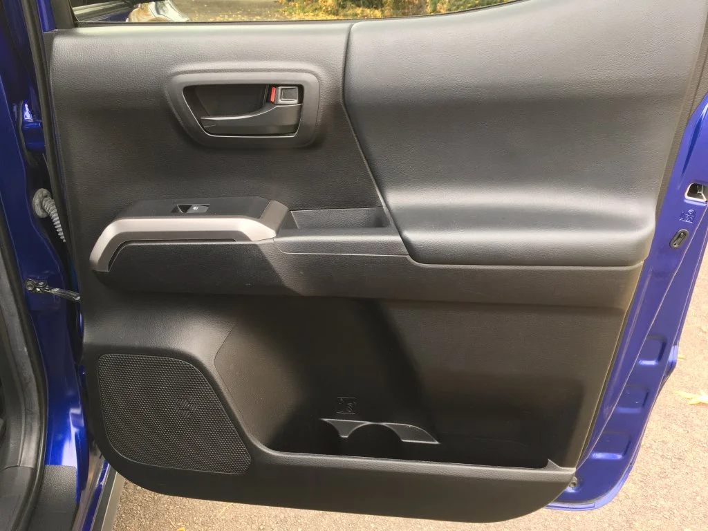 Certified Used 2022 Blue Toyota Limited image 35