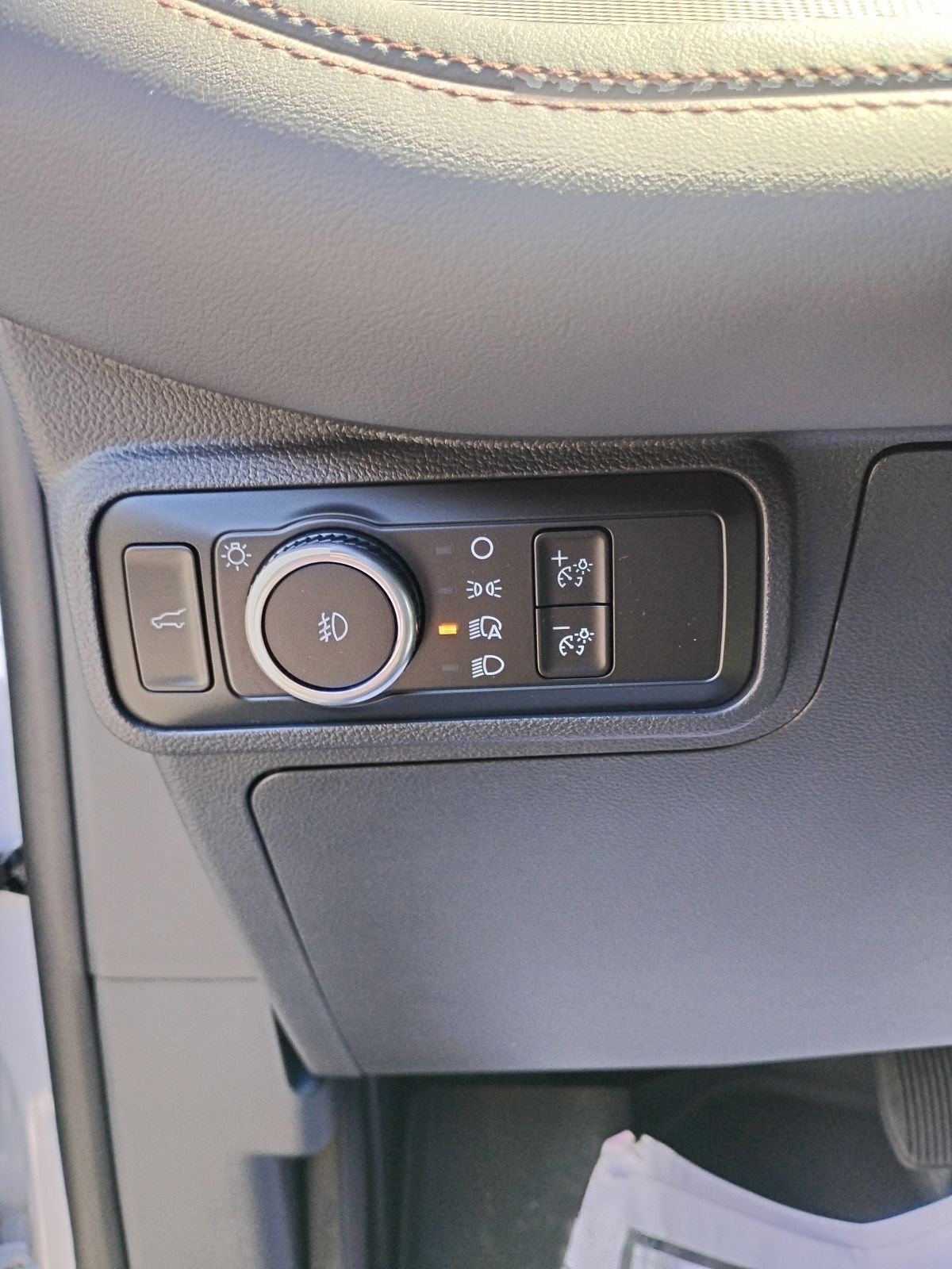 New 2026 Space White Metallic Ford Active image 24