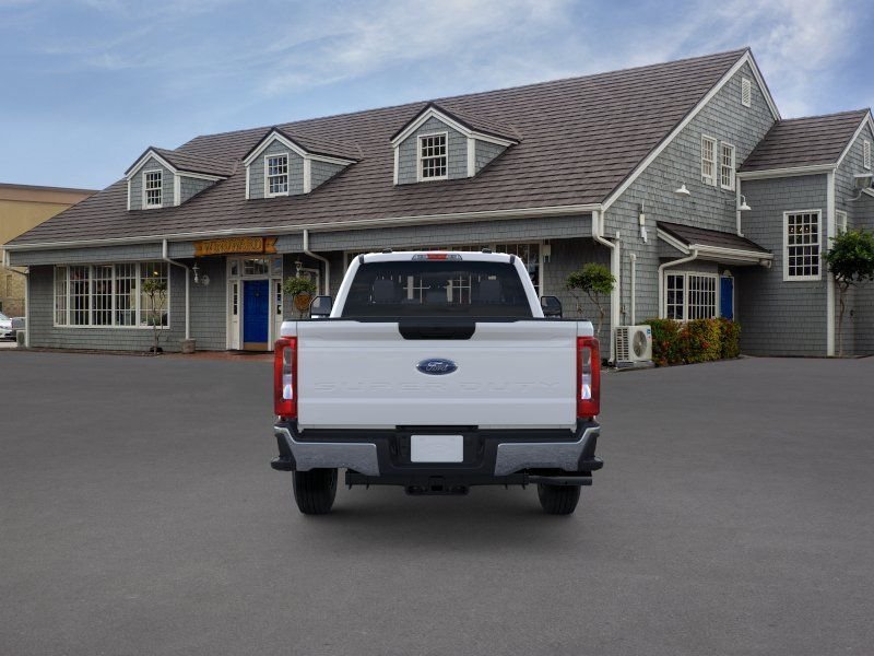 New 2026 Oxford White Ford XL image 5