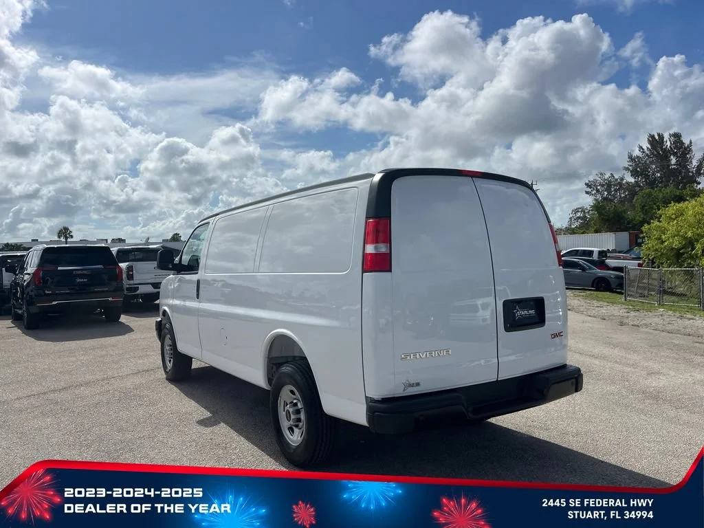 New 2026 Summit White GMC Work Van image 5