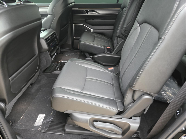 New 2026 High Gloss Black Jeep Limited Altitude image 20