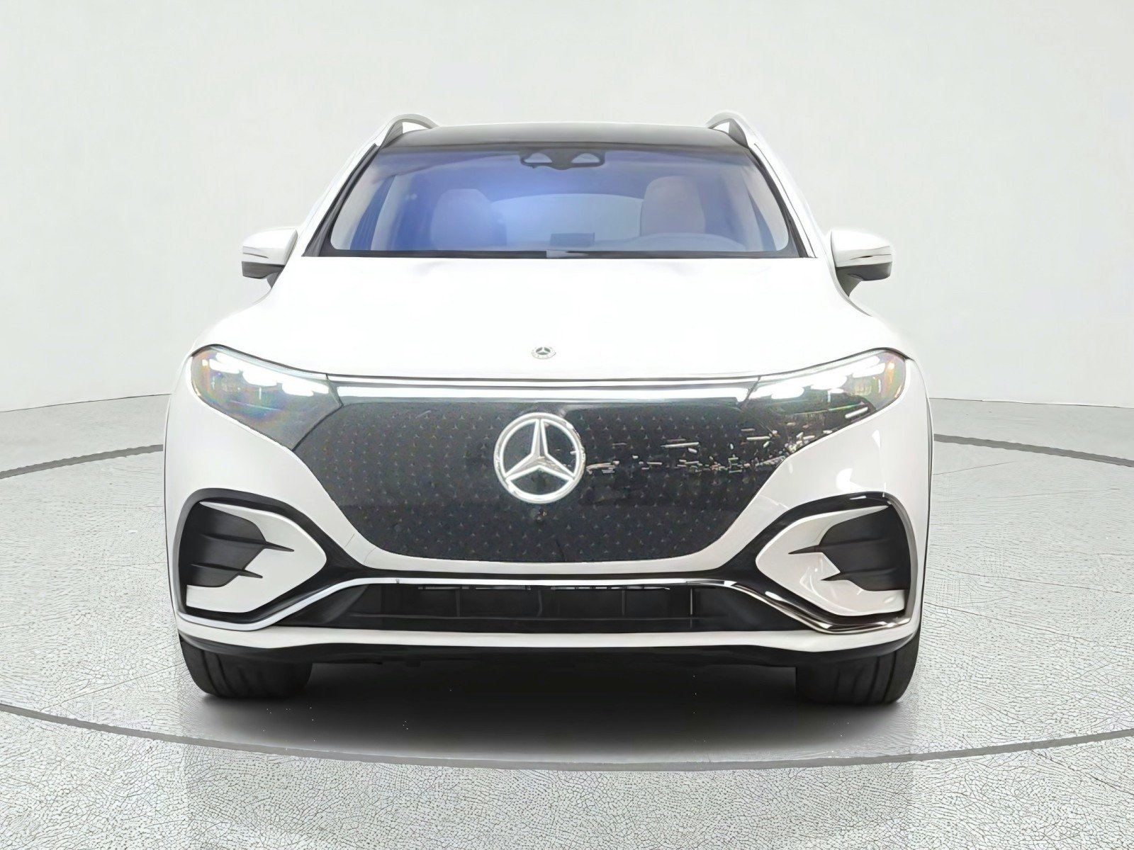 New 2027 Polar White Mercedes-Benz EQS 400 4MATIC® SUV image 2