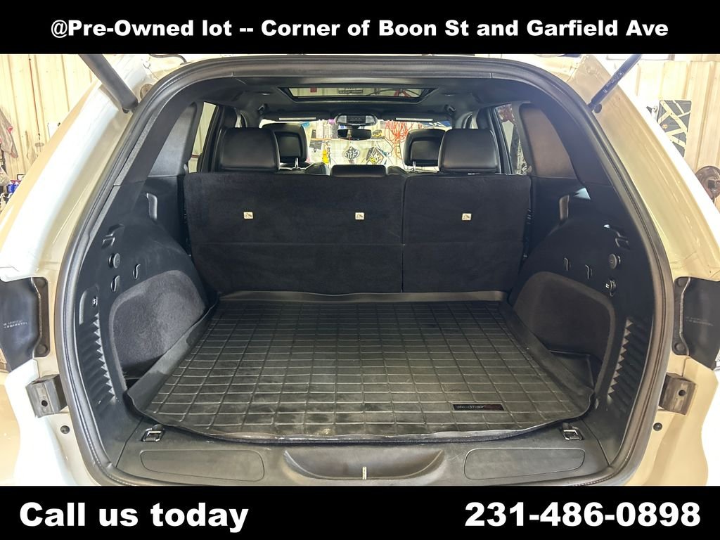 Used 2020 White Jeep Limited X image 28