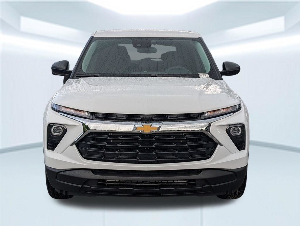 New 2026 Summit White Chevrolet LS image 10