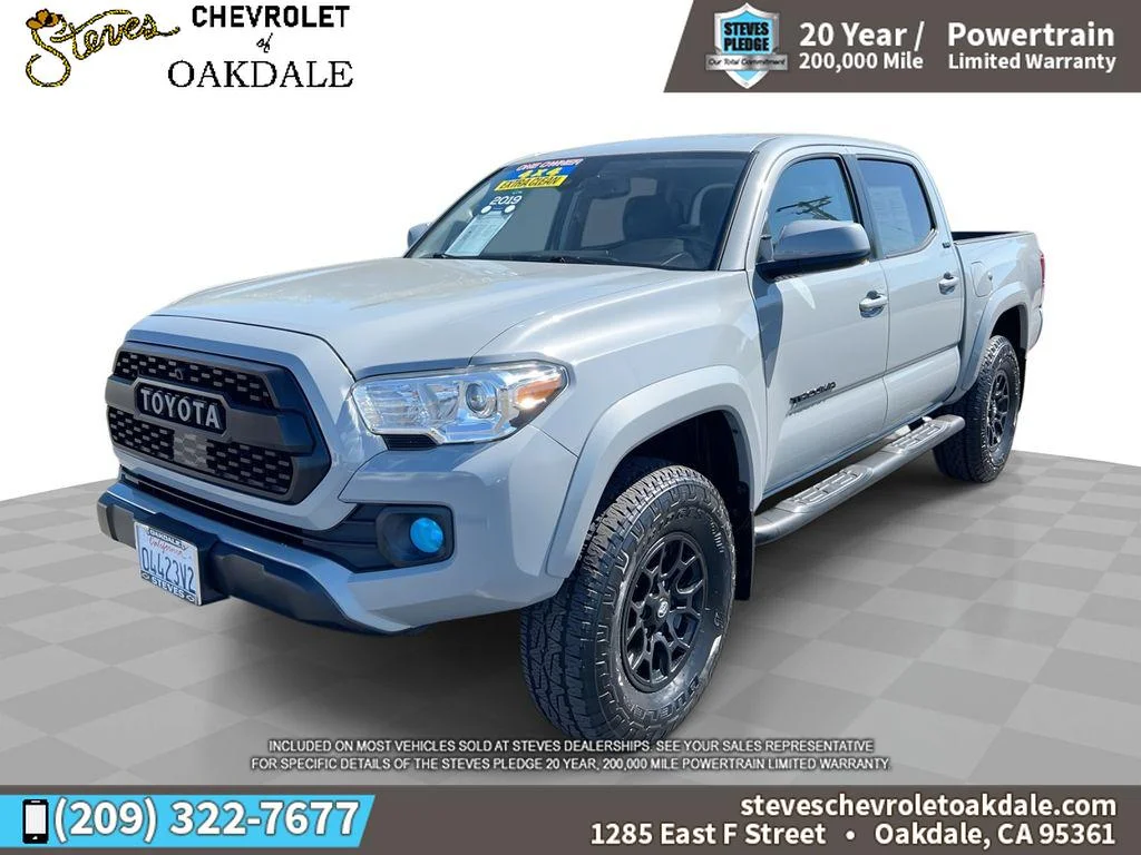 2019 Toyota Tacoma SR5 Double Cab 4WD V6 Auto Short Bed's photo