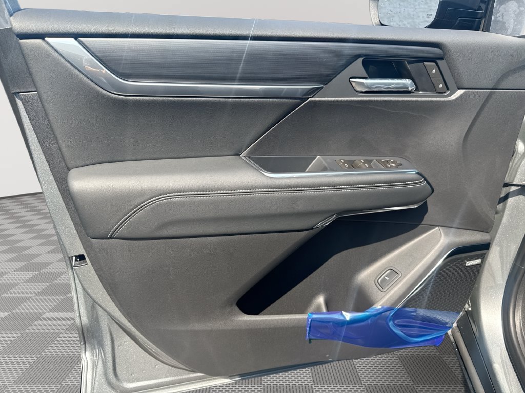 New 2027 Sterling Metallic GMC Elevation image 22