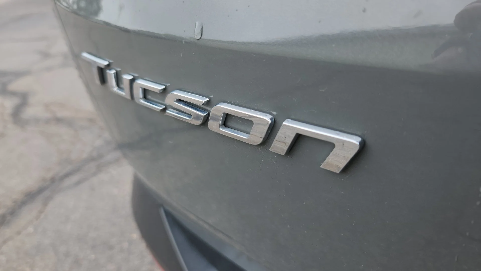 Used 2024 Hampton Gray Hyundai SEL image 15