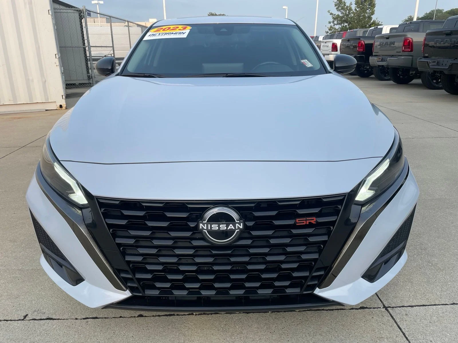 Used 2023 Gray Nissan 2.5 SR image 2